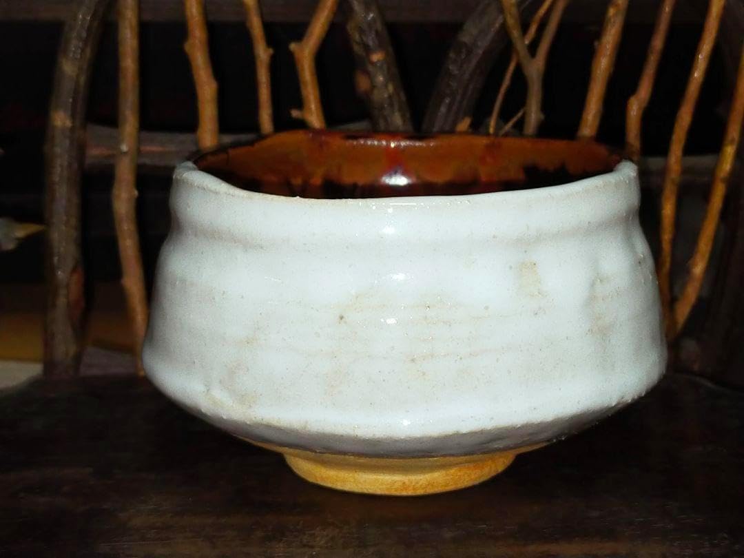 ♥美濃焼　茶碗　片身替わり　骨董品 美濃焼 茶碗 片身替わり 骨董品