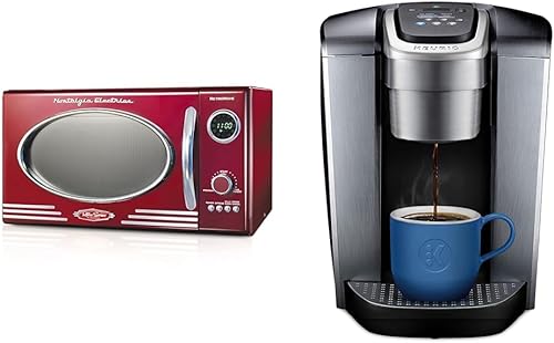 Nostalgia Horno microondas retro para encimera, grande, 800 W, 0.9 pies cúbicos, 12 cocinas preprogramadas y cafetera Keurig K-Elite K-Elite en