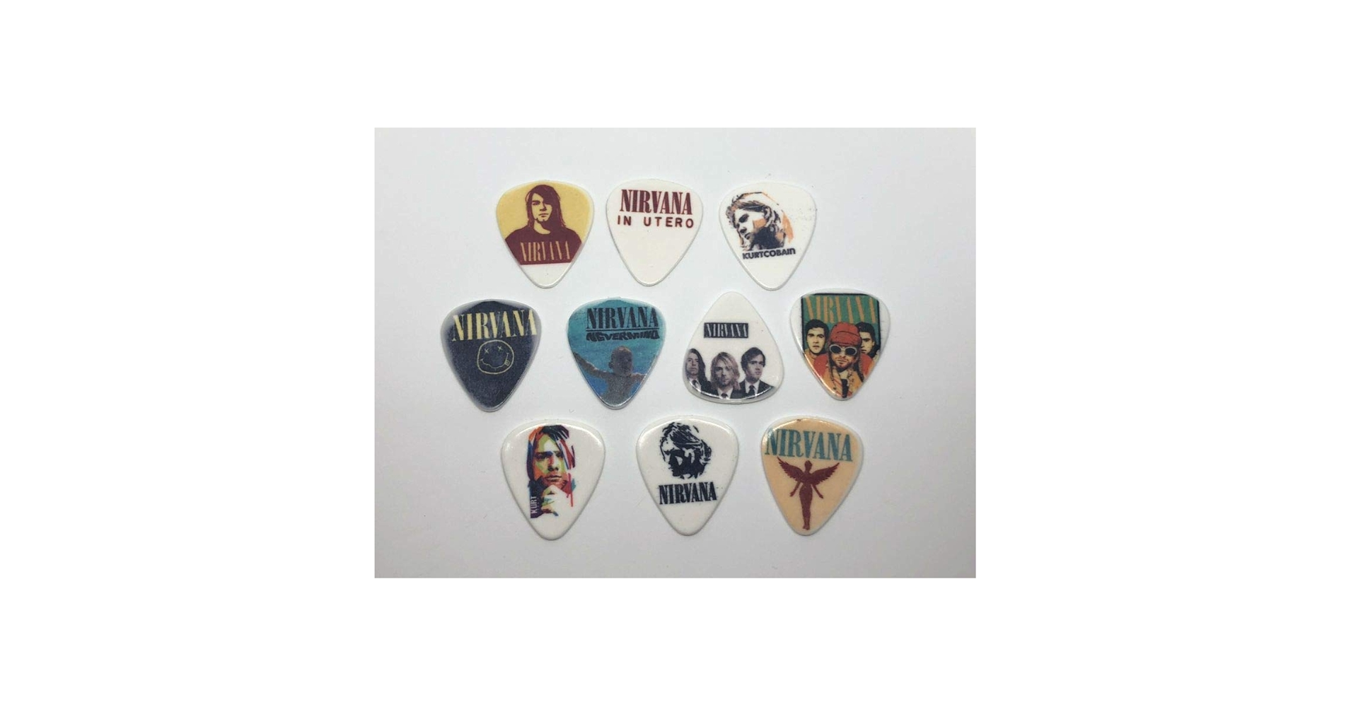 ニルヴァーナ　NIRVANA サイン　CD ピック　全メンバー Nirvana（ニルヴァーナ）｜ロックの歴史を変えた衝撃のアルバム