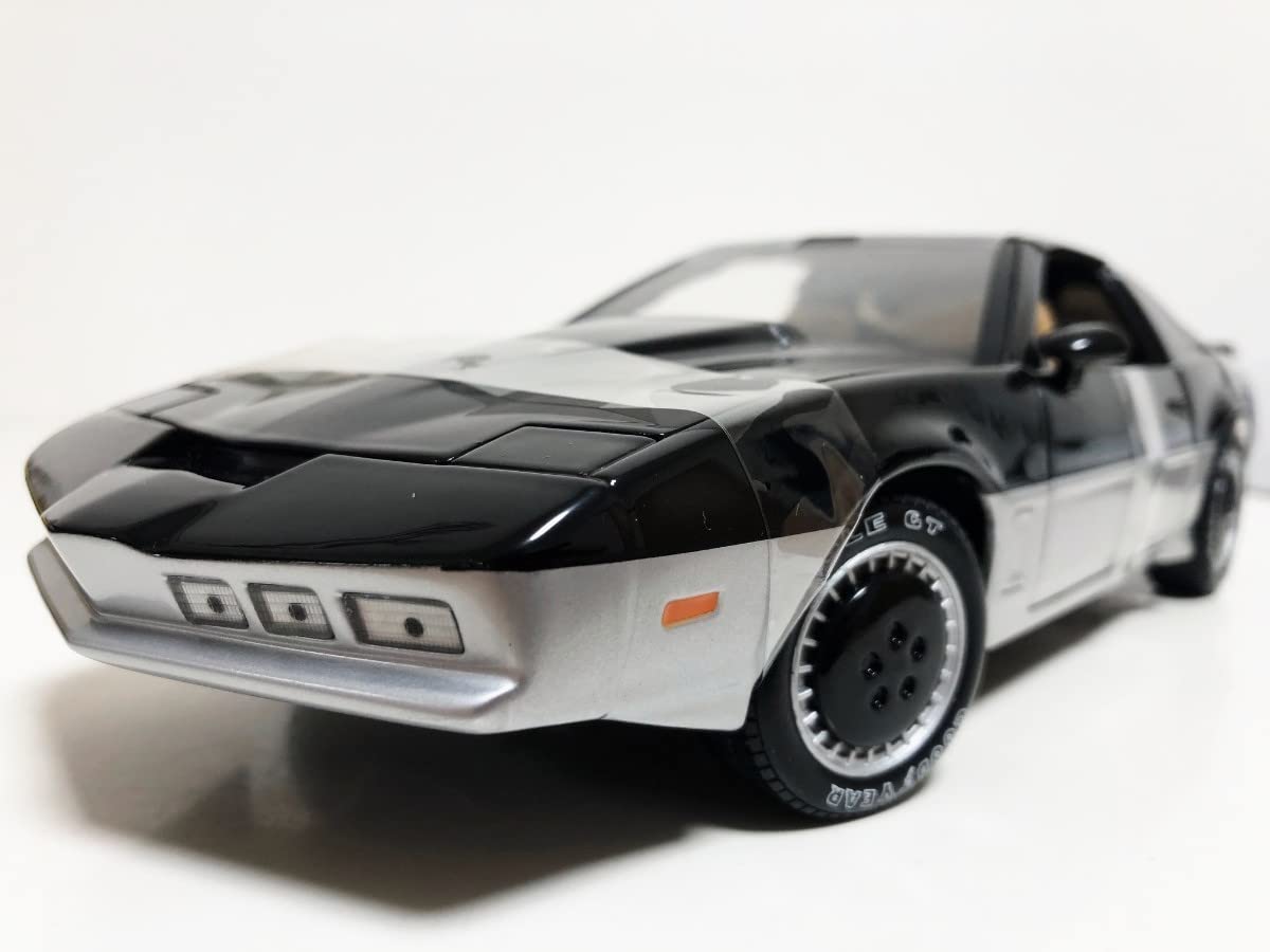 KNIGHT RIDER K.A.R.R. ナイトライダー1/18 ジャンク品