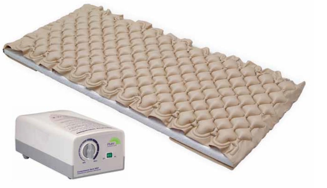 Praxis Medical Network Kit antidecubito BSP 1000 compressore con regolazione e sovramaterasso a bolle in PVC medicale a bassa tossicità