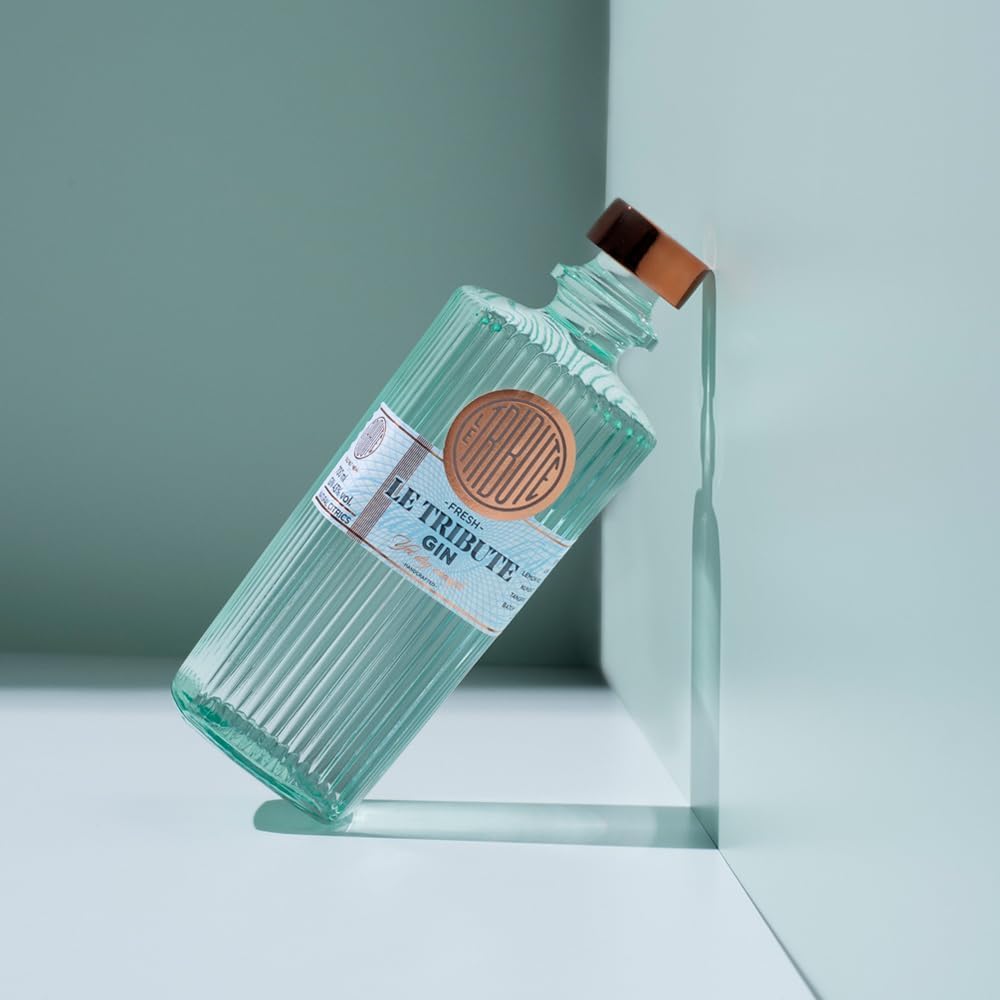 Le Tribute Gin & Tonic Set | 700 ml Premium Gin aus Spanien | 2×200 ml Le Tribute Tonic Water | G+T OnPack Geschenkset