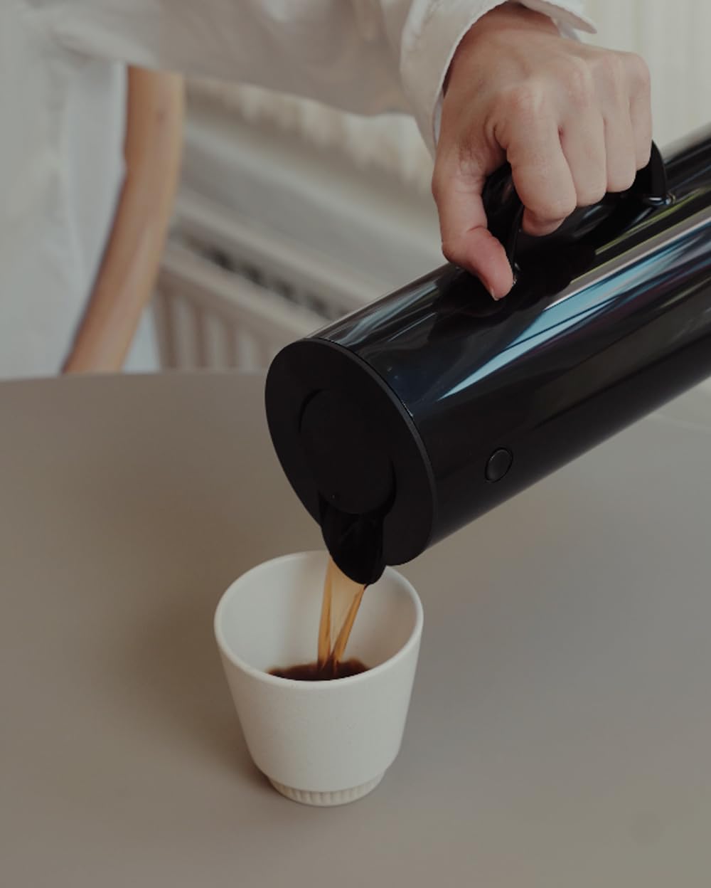Stelton 930 EM77 Pichet Isotherme Noir 1 L