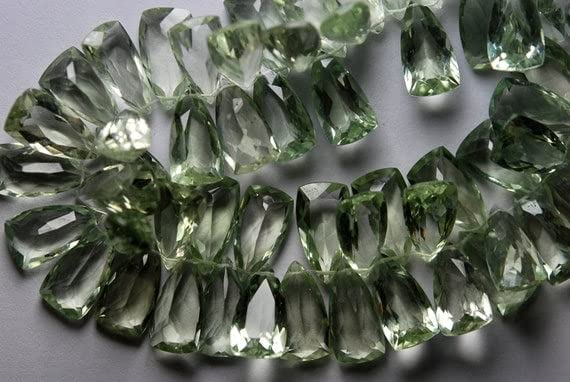 Améthyste verte briolette pyramide 15x8mm paire de pierres naturelles taillées