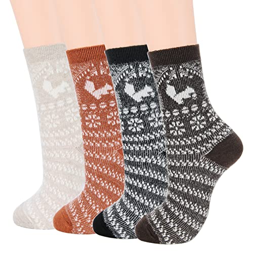 Wool Socks for Women Thick Knit Vintage Crew Socks Winter Warm Soft Comfortable Sport Socks Athletic Hiking Cozy Socks 4 Pack Squirrel Pattern One Size