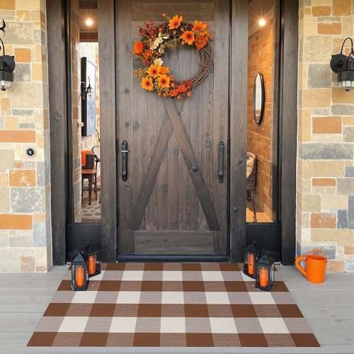 WAYYE Buffalo Plaid Outdoor Rug 27.5' x 43' Coffee...