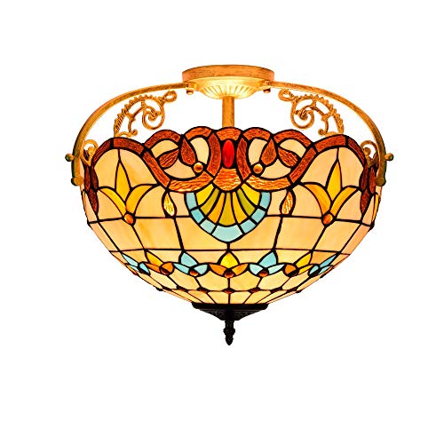 Plafonnier en verre teinté pour salon et grand lustre en vitrail baroque