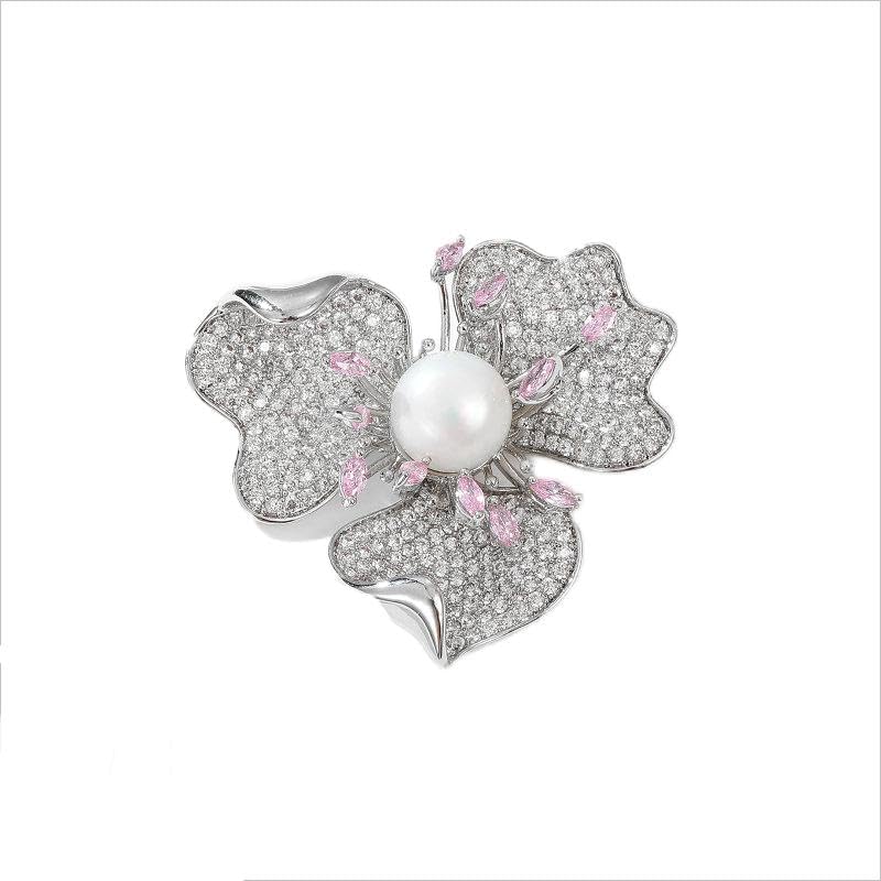 14K Gold Real Emerald and Jade Brooch in Flower Design, Natural Flower Pin, Designer Brooches for Women