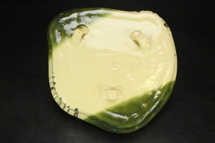 織部焼 三足 菓子鉢 盛皿 器 在銘 作家物 750 【稔久】