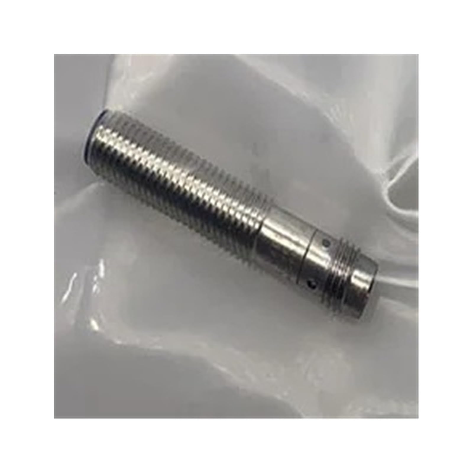 Détecteur de proximité XS4P18NB370D pour stopper les erreurs de tri sur convoyeur