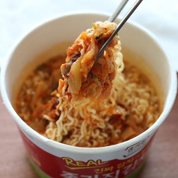 Amazon.co.jp: 宗家 キムチラーメン 大盛カップラーメン 140g×12個