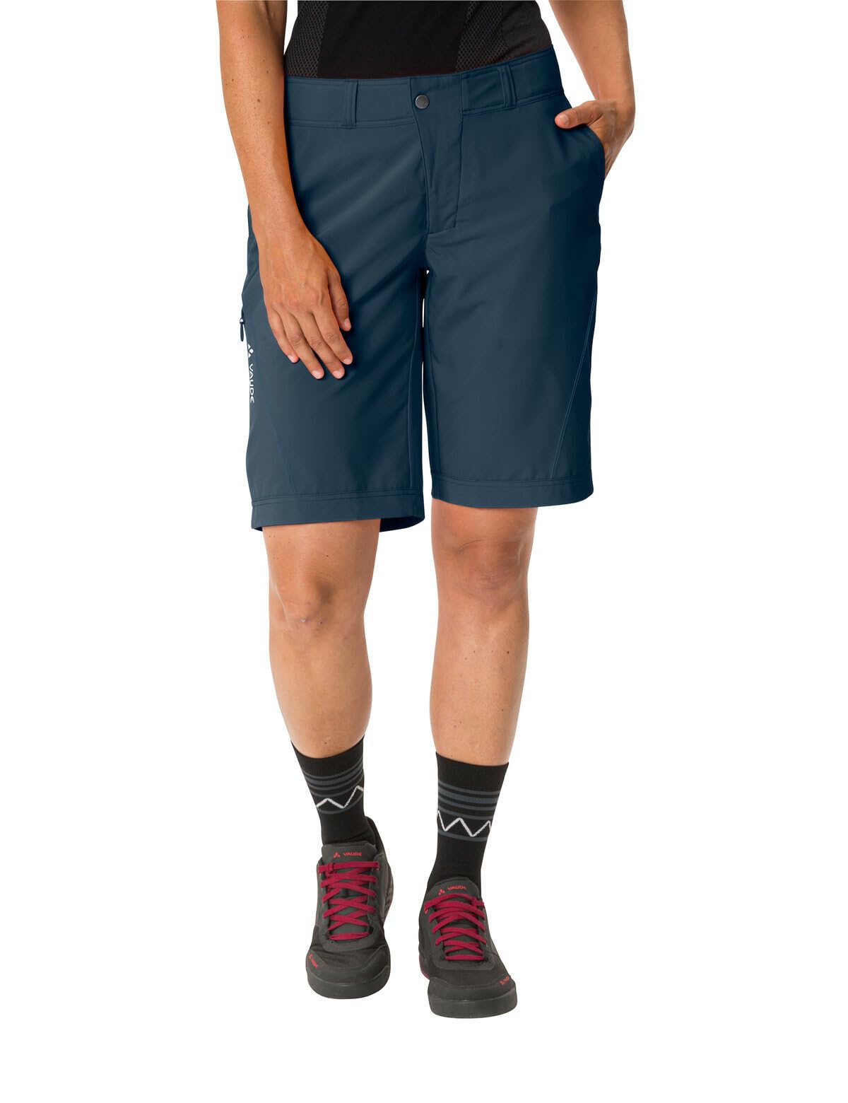 VAUDE Women's Ledro Shorts - Gepolsterte MTB-Shorts mit Innenhose - atmungsaktive & elastische Fahrradhose
