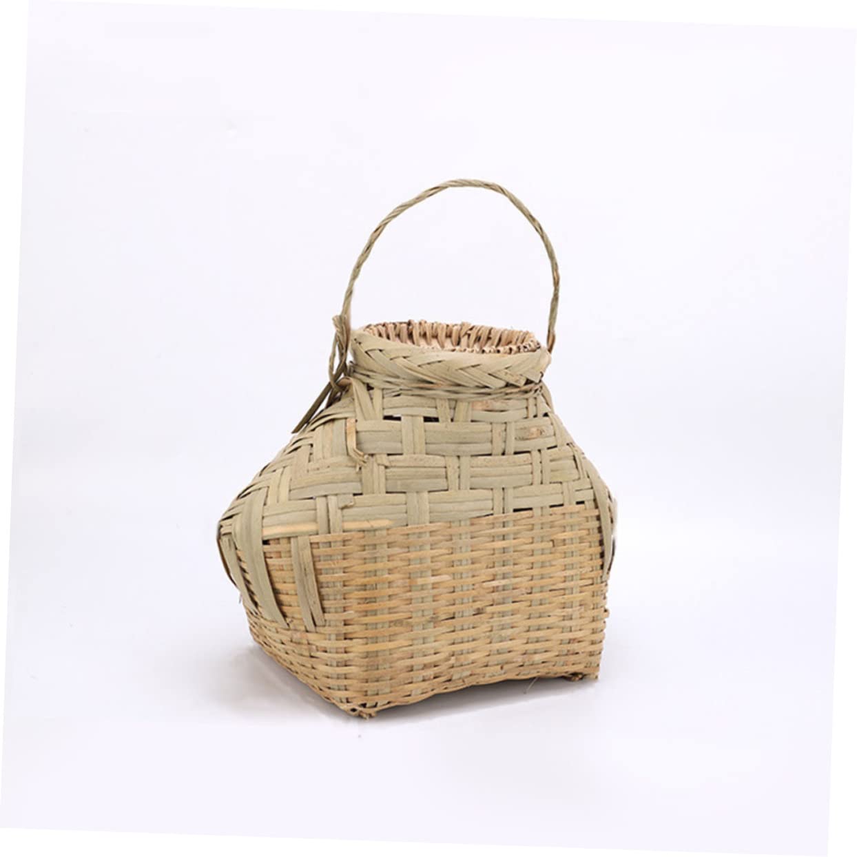 Outanaya Portable Woven Fish Basket with Lid Sturdy Outdoor Fishing Accessory for Storing Fish Shrimp and Crab Easy to Clean for Camping and Gardening Activities