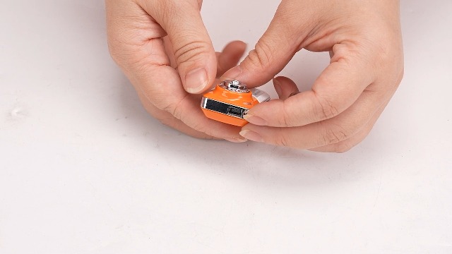 Digital HD Kids Camera, Mini Thumb Camera With Keychain, Portable Camcorder Motion Detection For Teens, Kids, Fashion DV Camera (Orange