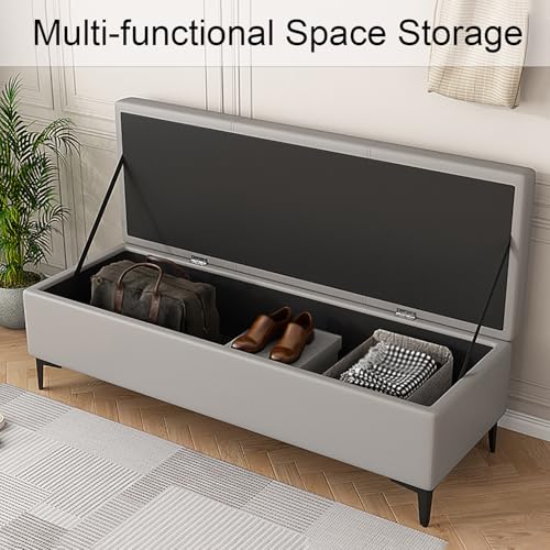 Compartiment caché pour ce coffre pouf cuir de 40 cm