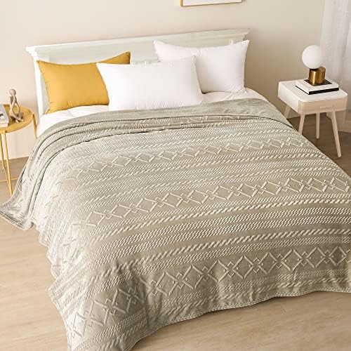 Exclusivo Mezcla Large Flannel Fleece Throw Blanket, 127x152 CM Sofa Throws, Soft Decorative Geometry Pattern Throws for Sofa, Celadon Blanket