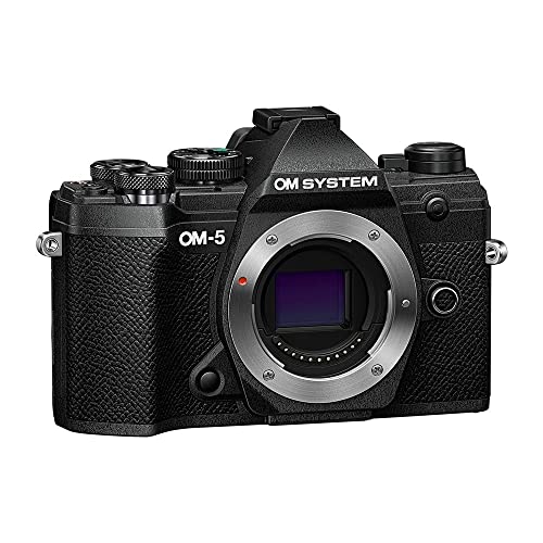 OM-5 12-45mm F4.0 PRO Lens Kit, Black by OM SYSTEM - Image 6
