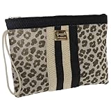 [DESCRIZIONE ESTERNA] La borsa è corredata di chiusura con zip e impreziosita da una placca in metallo color oro con logo. Con il suo comodo manico in corda diventa ideale per il mare, ma anche da portare come pochette da sera.