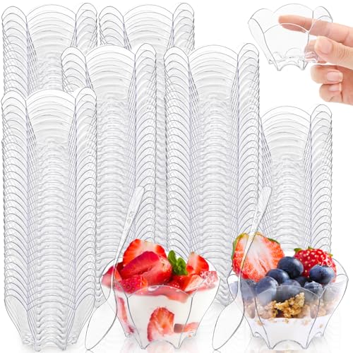 Tebery 100 Pack Mini Parfaits Dessert Cups with 100 Spoons, 2.5oz Clear Small Serving Bowl for Tasting Party Desserts Appetizers(Flower Shape)