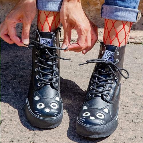 T.U.K. Black Kitty Cat Boots For Women, Faux Leather Lace Up Goth Boots2