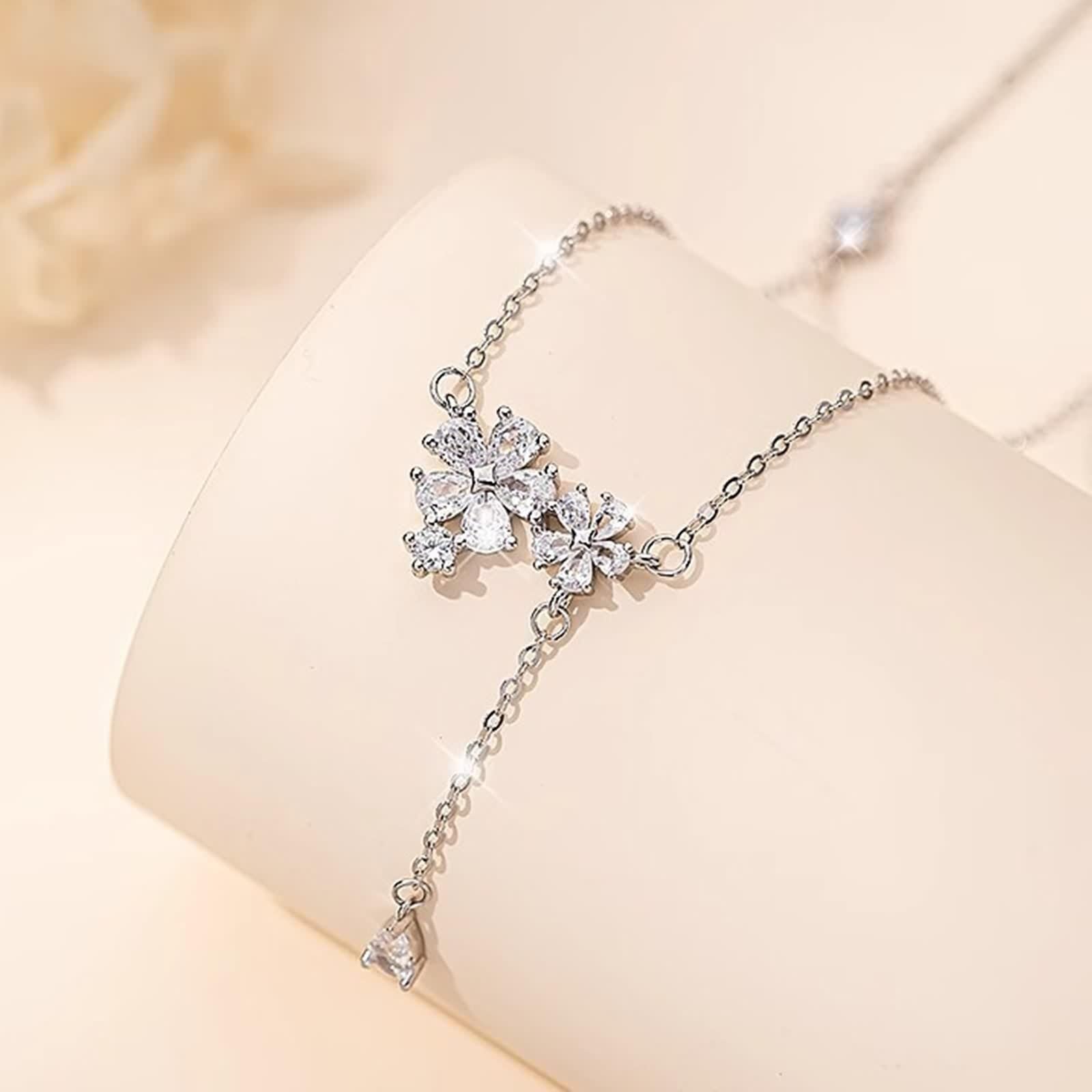 Moissanite Necklace, Woman Jewelry Necklace Pendant Chain 9K/14K / 18K White Gold Flower 40+5cm Long