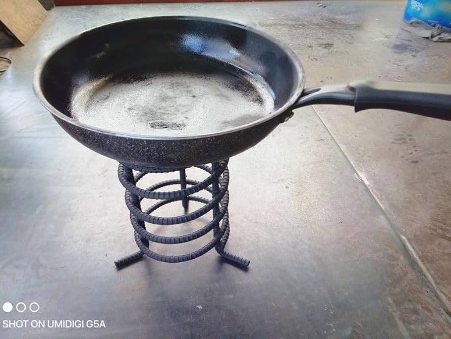 原始焼き 串焼き 魚焼き yumi's 囲炉裏 4L ろばた 炭金枠 五徳 Amazon