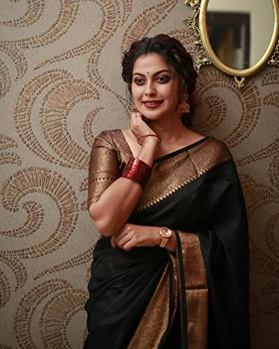 Image of Women's Pure Soft Kanjivaram Silk Saree For Wedding Banarasi Style Sari With Blouse Piece