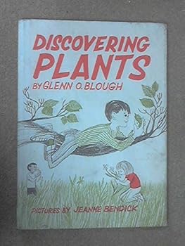 Hardcover Discovering plants, Book