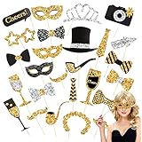♚ Contenido del paquete: este conjunto de accesorios brillantes contiene 31 accesorios fotográficos diferentes, interesantes y únicos, sombreros negros y dorados, accesorios para la cabeza, máscaras, gafas y barbas, que son más divertidos para las escenas de la boda de la fiesta de cumpleaños.