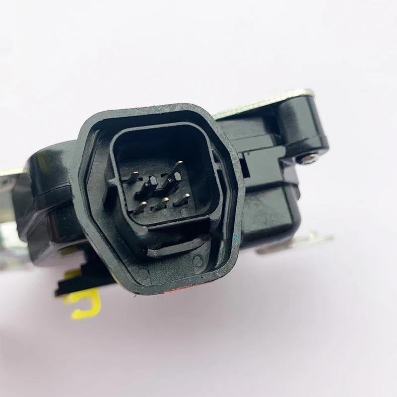 Coffre bloqué ? Commandez le moteur verrouillage coffre 812902E020