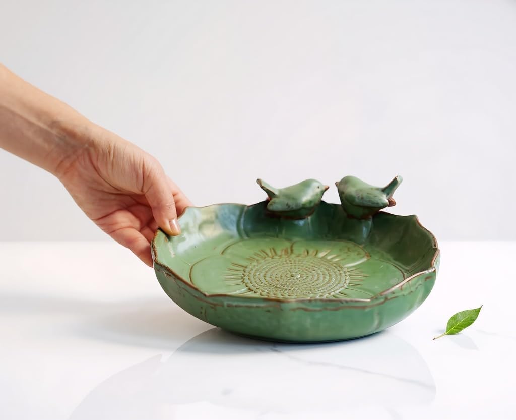 Heavy-Duty Outdoor Garden Decor, Dual-Use Water Basin & Feeder for Wild Birds, Easy-Clean Glazed Surface