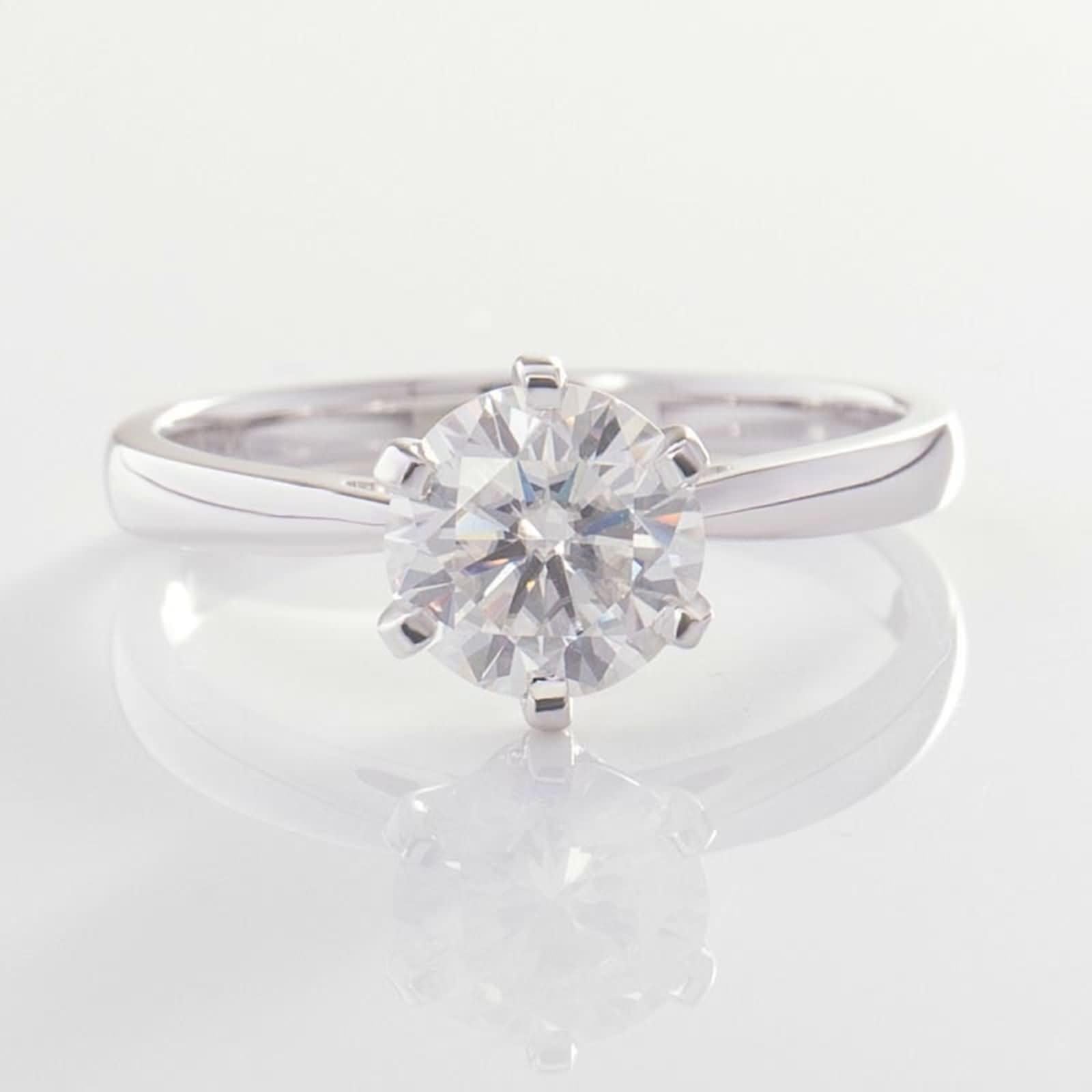 Wycian Spersonalizowany pierścionek 9K pierścionek z litego złota 9K Moissanite 6 ząbków samotny okrągły z 1Ct Moissanite rozmiar H 1/2 moda dla kobiet biżuteria walentynkowa