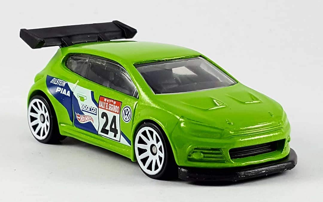 Hot Wheels 2019 Volkswagen Scirocco GT24 Rally Sport Series 3/6