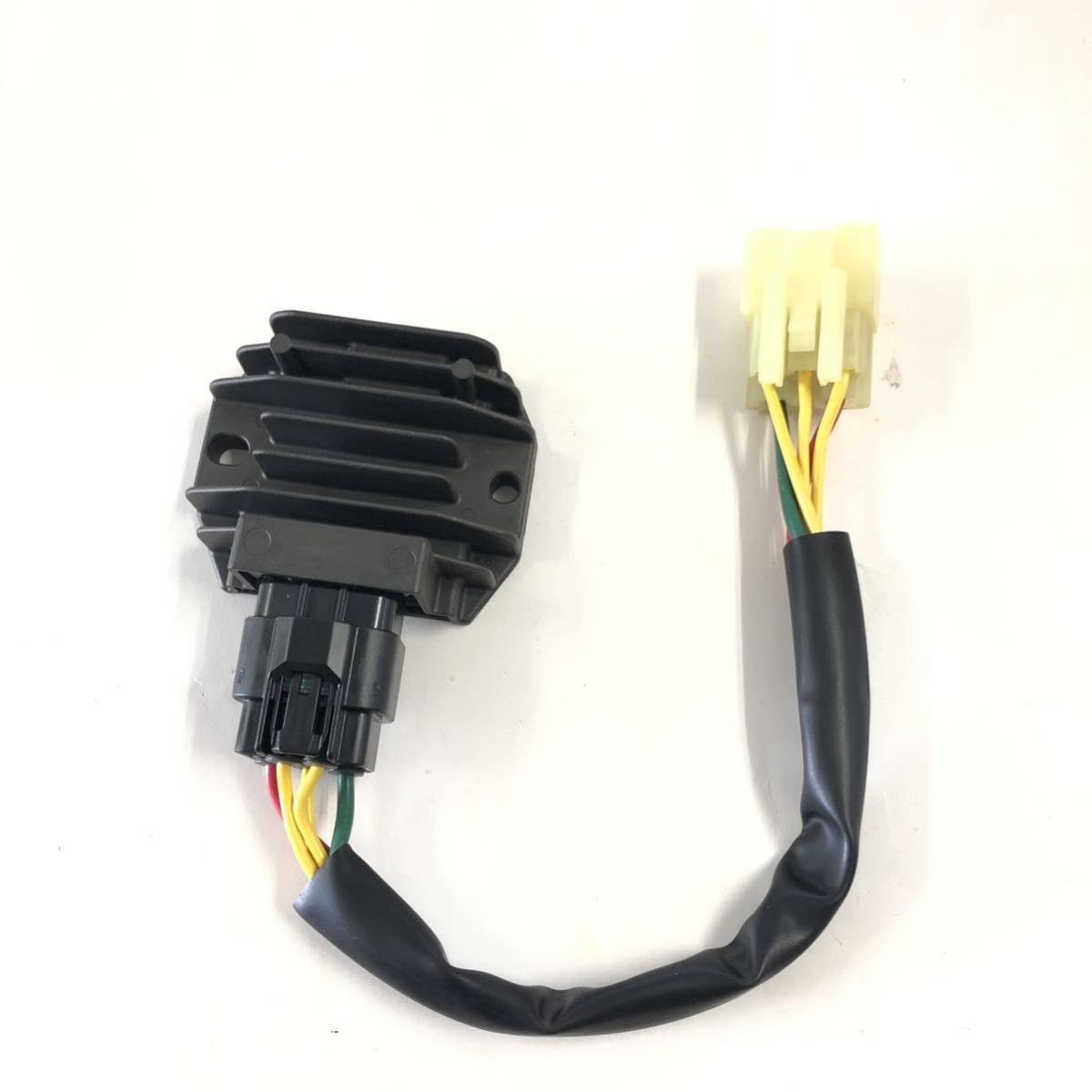 MOSFET 小型 レギュレター レギュレーター 電圧安定