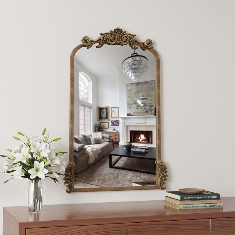 Image of Vintage Carved Mirror - Vertical Wooden Frame, Stylish and Timeless Wall Decor (60 x 100 Cm)
