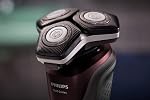 Philips Shaver Series 5000, Wet & Dry Electric Shaver, with SkinIQ Technology, Pop-up Trimmer, Burgundy Red, Model S5881/10