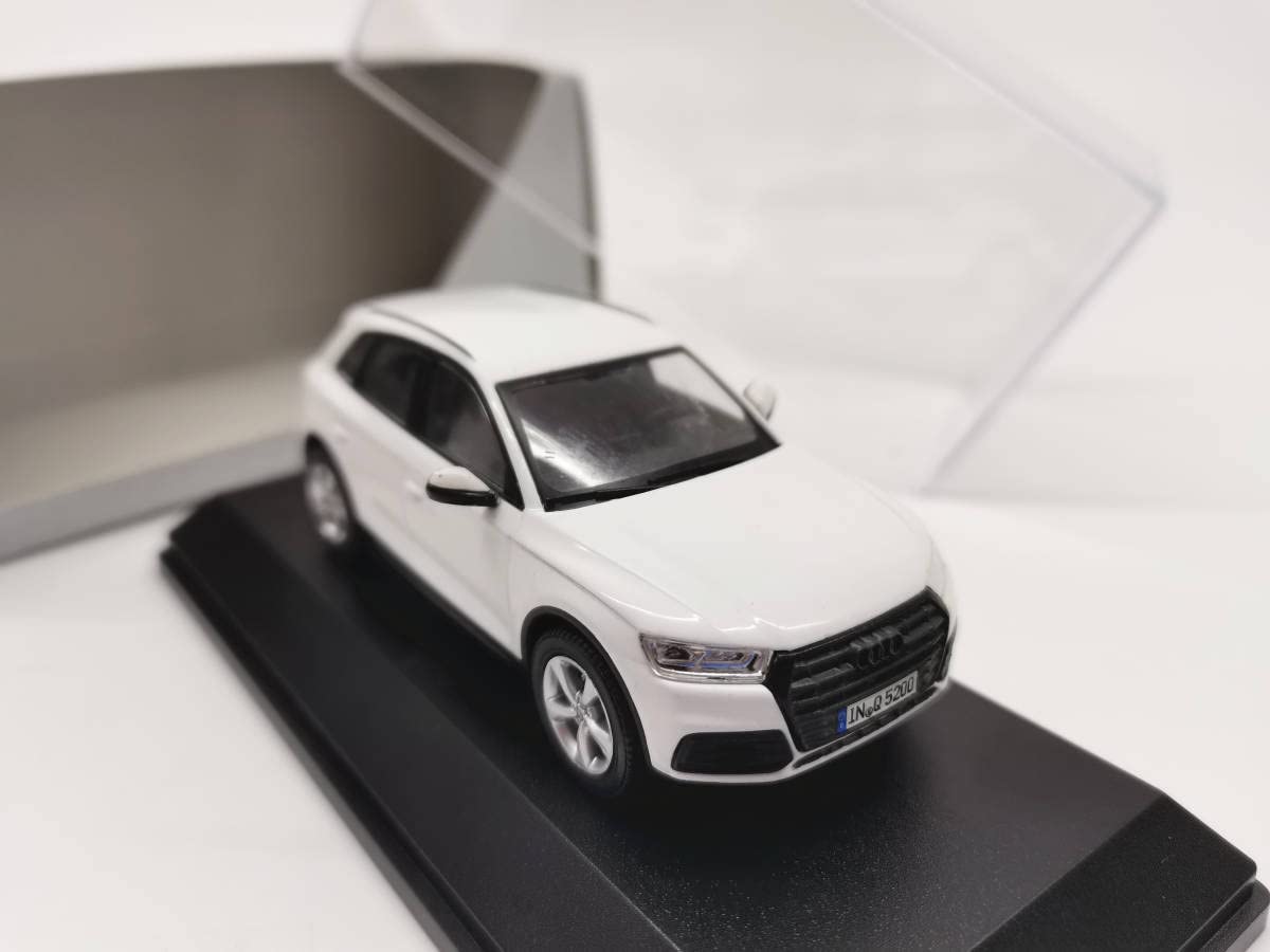Amazon | 1/43 アウディ AUDI Q5 SUV 白8 | ミニカー・ダイキャスト
