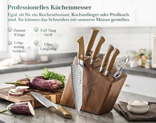 Nahaufnahme einer scharfen Damastklinge mit faszinierendem Muster und feinem Micarta-Griff.