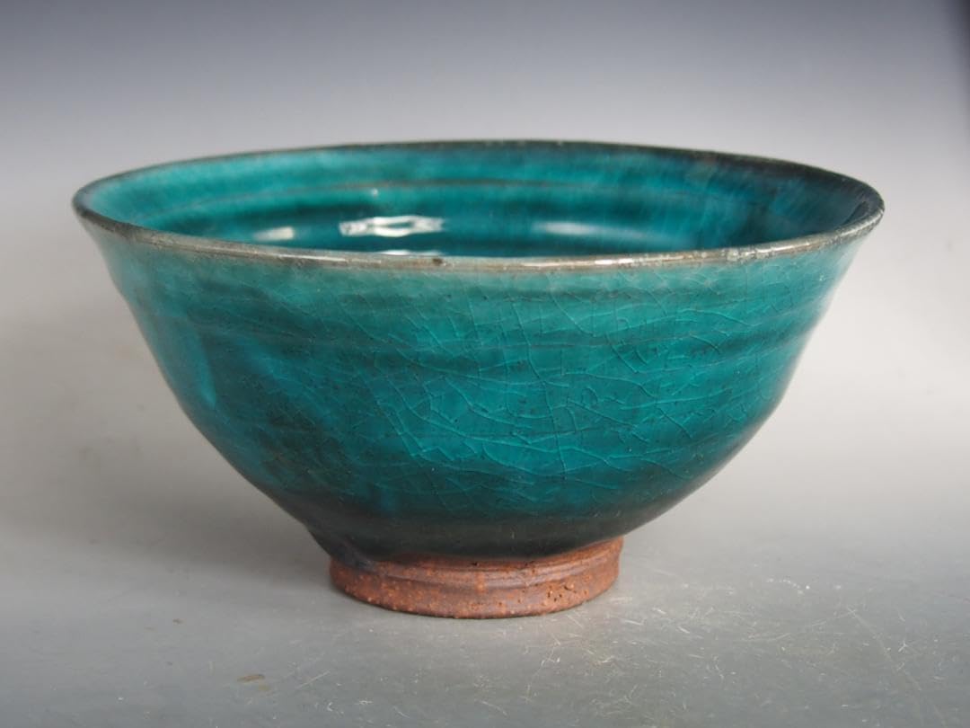 特別上級作品　めずらしい青萩　島戸青萩茶碗　山根清玩作 特別上級作品めずらしい青萩島戸青萩茶碗山根清玩作