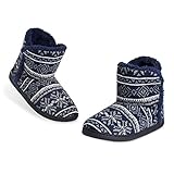 DUNLOP PLÜSCH SLIPPER HERREN: Diese weichen Hausschuhe Herren Boots von Dunlop werden Sie diesen Winter immer tragen möchten! Die bequemen Stiefel Pantoffeln sind mit Schaffell gepolstert und haben ein cooles Strickdesign. Dank der großen Auswahl an Größen sind die bequemen Hausschuhe ideal für Jungen und Männer. Die Hausschuhe für Männer sind auch in verschiedenen Ausführungen erhältlich und eignen sich hervorragend als Geschenkidee für Weihnachten