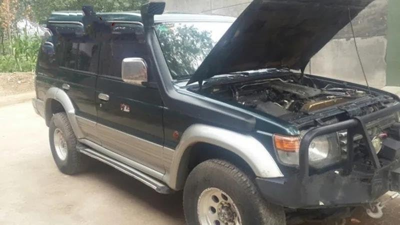 Amazon | 外装ボディキット自動パイプシュノーケルキットパジェロ V31