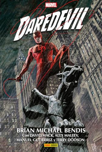 Marvel omnibus daredevil de brian michael bendis y alex maleev 1