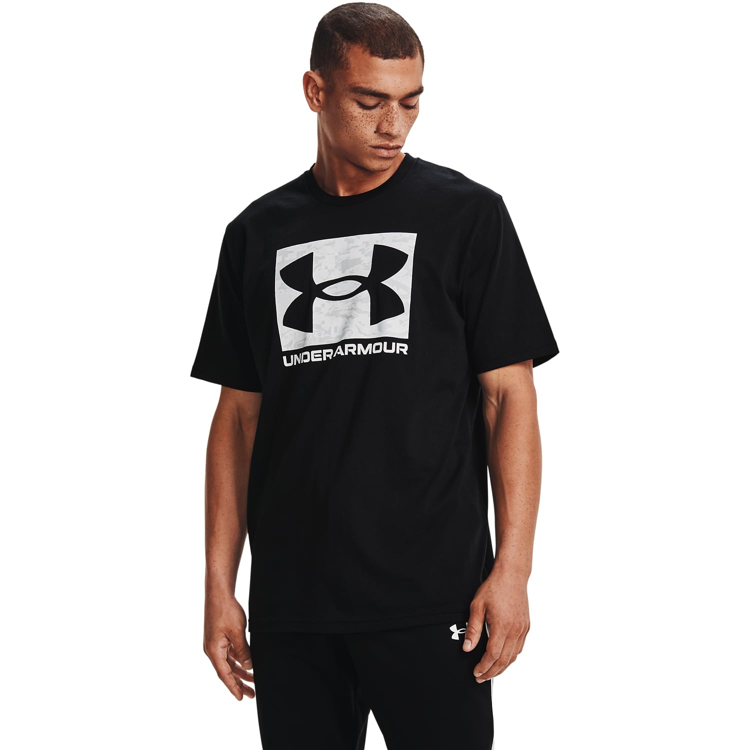 UA ABC CAMO BOXED LOGO SS Tişört Erkek