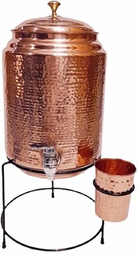 Dispensador de agua martillada de cobre de 8 litros con 1 vaso de 10.1 fl oz cada uno y con soporte para cocina, dispensador de agua, dispensador