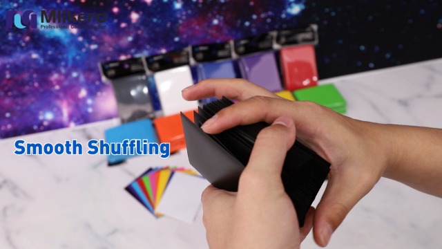 Mlikero 400 Stück Karten Hüllen, 3X4 Hartkartenhüllen