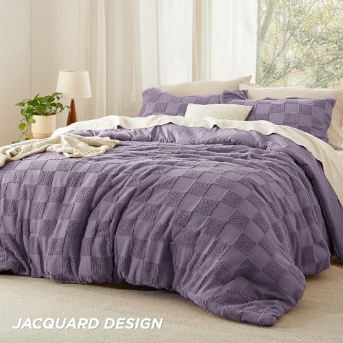 Image of Bedsure King Size Comforter Set Grayish Purple, Boho Tufted Bed Set, Checkered Farmhouse-Style Distressed Vintage Bedding, 3 Pieces, 1 Plaid Geometric Comforter and 2 Pillow Shams