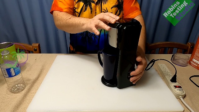 Watch BLACK DECKER Single Serve Coffee Maker on Amazon Live