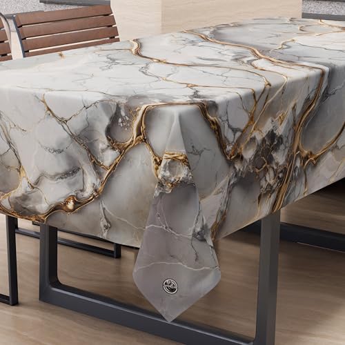 🎨 Caratteristiche Uniche - X12 Posti (140x240 cm) - La Tovaglia Antimacchia Marblelized trasforma ogni tavola con il suo elegante effetto marmo, offrendo una dimensione di 140x240 cm che si adatta perfettamente a tavoli per 12 posti. Ideale per aggiungere un tocco di raffinatezza a cene formali, riunioni di famiglia o eventi speciali, questa tovaglia garantisce stile e praticità grazie al materiale antimacchia.