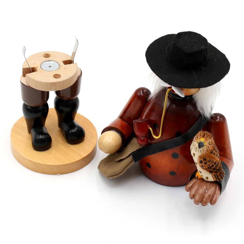 Dekohelden24 Holz Räuchermann als Falkner mit Falke auf den Arm, in naturfarben - braun, ca. 12 x 9,5 x 20 cm.