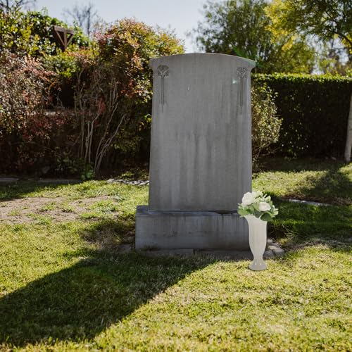 Vase commémoratif en céramique pour fleurir dignement la tombe familiale